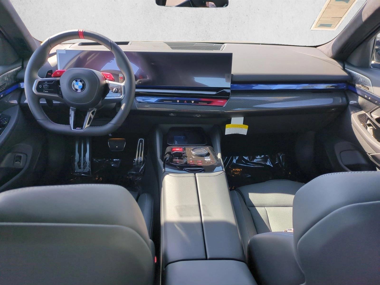 Thumbnail: 2026 BMW M5 - 4
