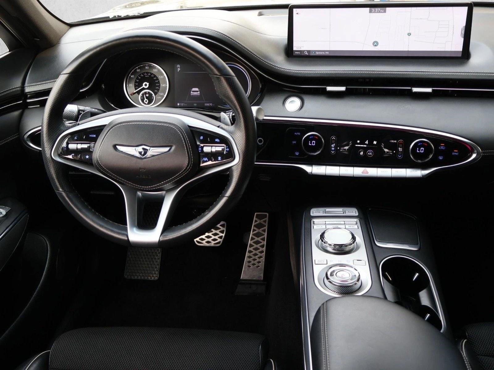 Thumbnail: 2022 Genesis GV70 - 4