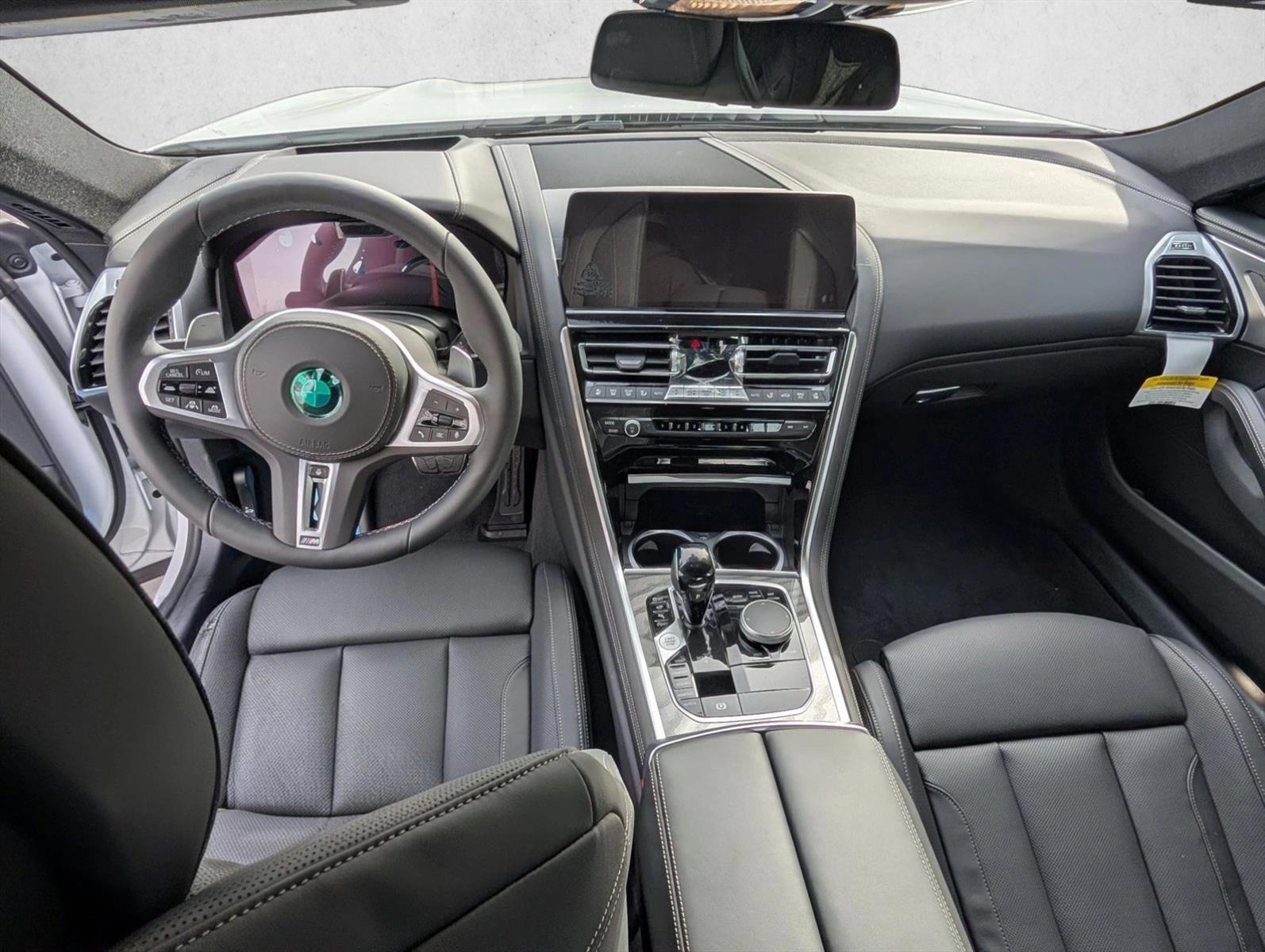 Thumbnail: 2026 BMW 8 Series - 4