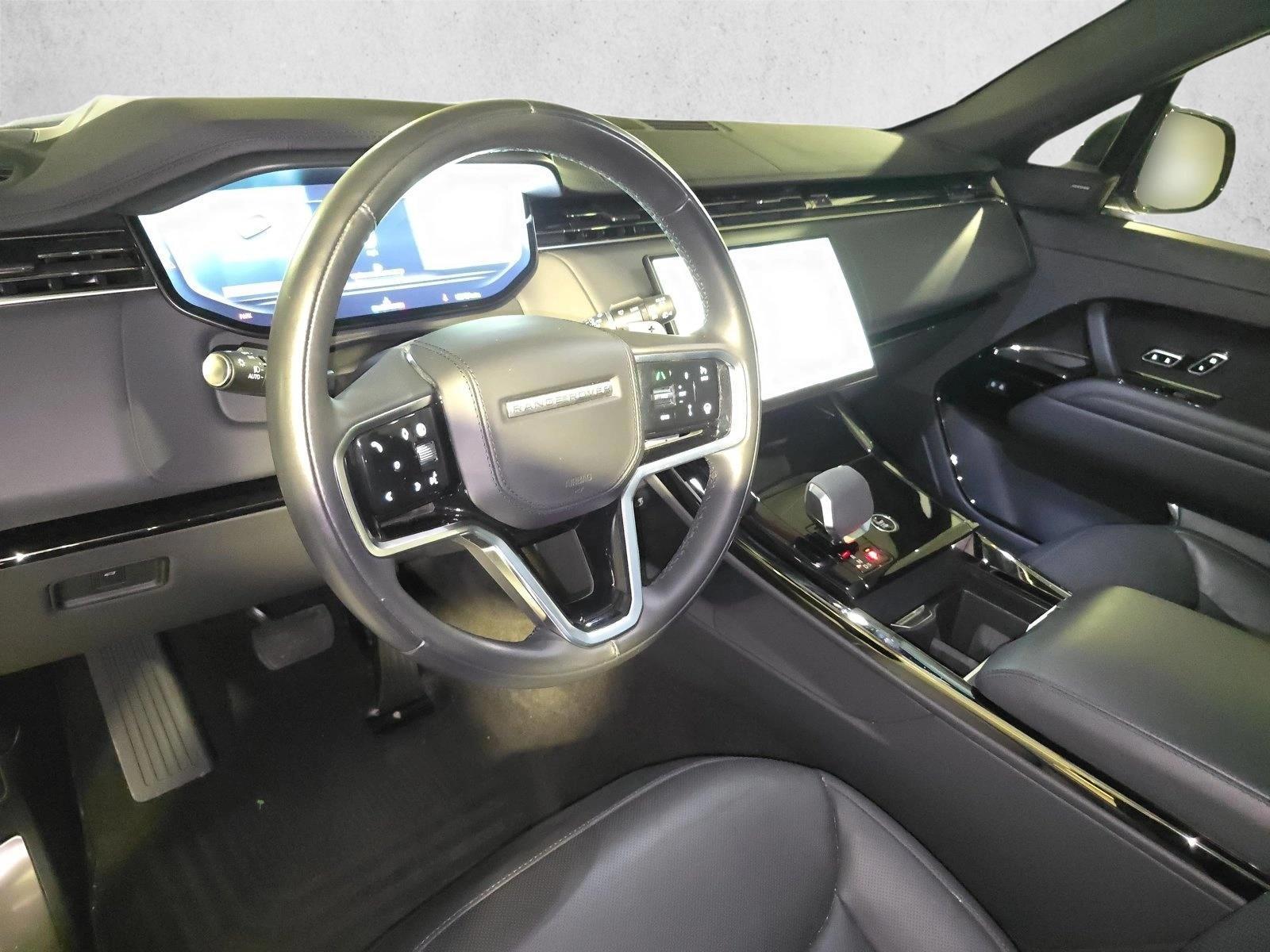Thumbnail: 2024 Land Rover Range Rover Sport - 4