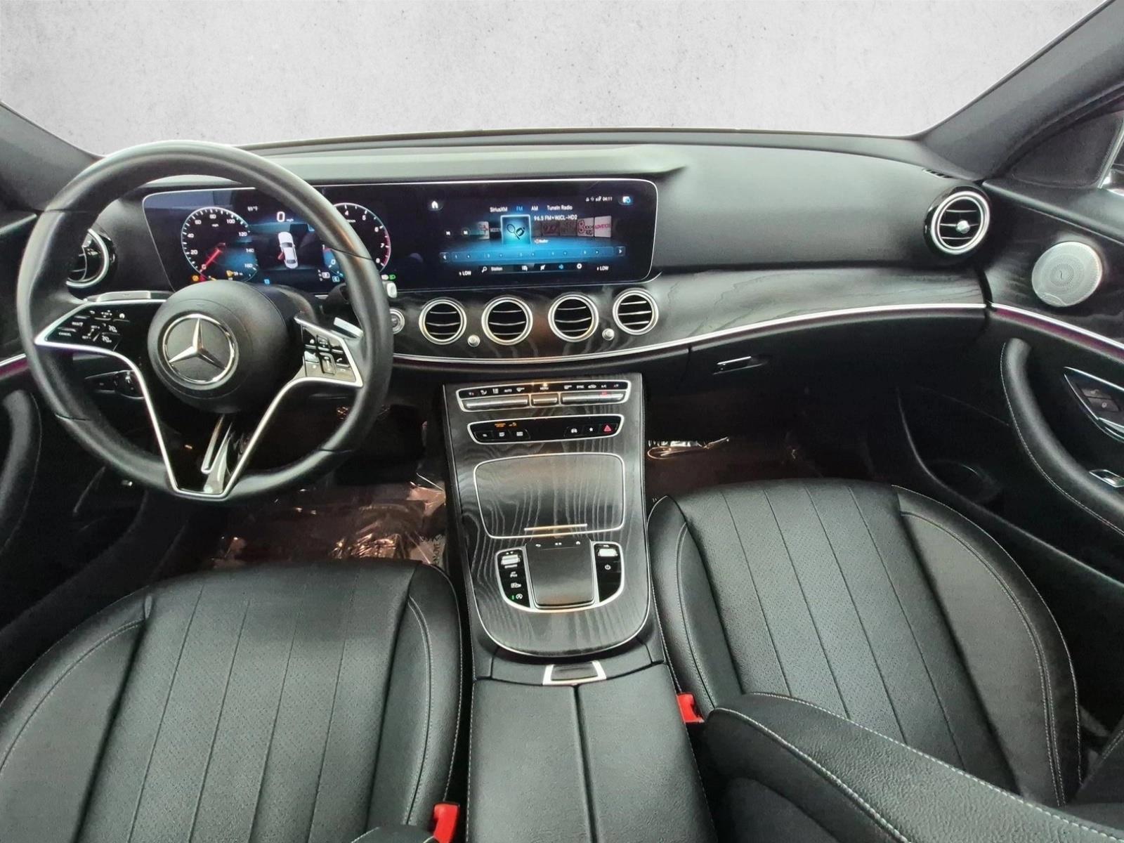 Thumbnail: 2021 Mercedes-Benz E-Class - 4
