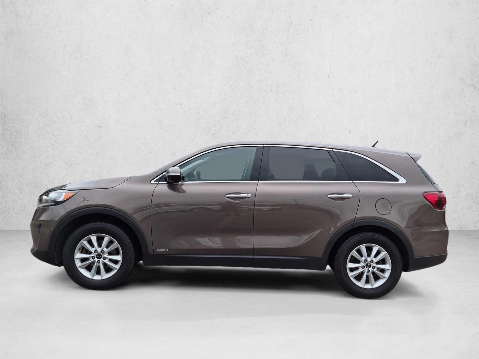 Thumbnail: 2019 Kia Sorento - 2