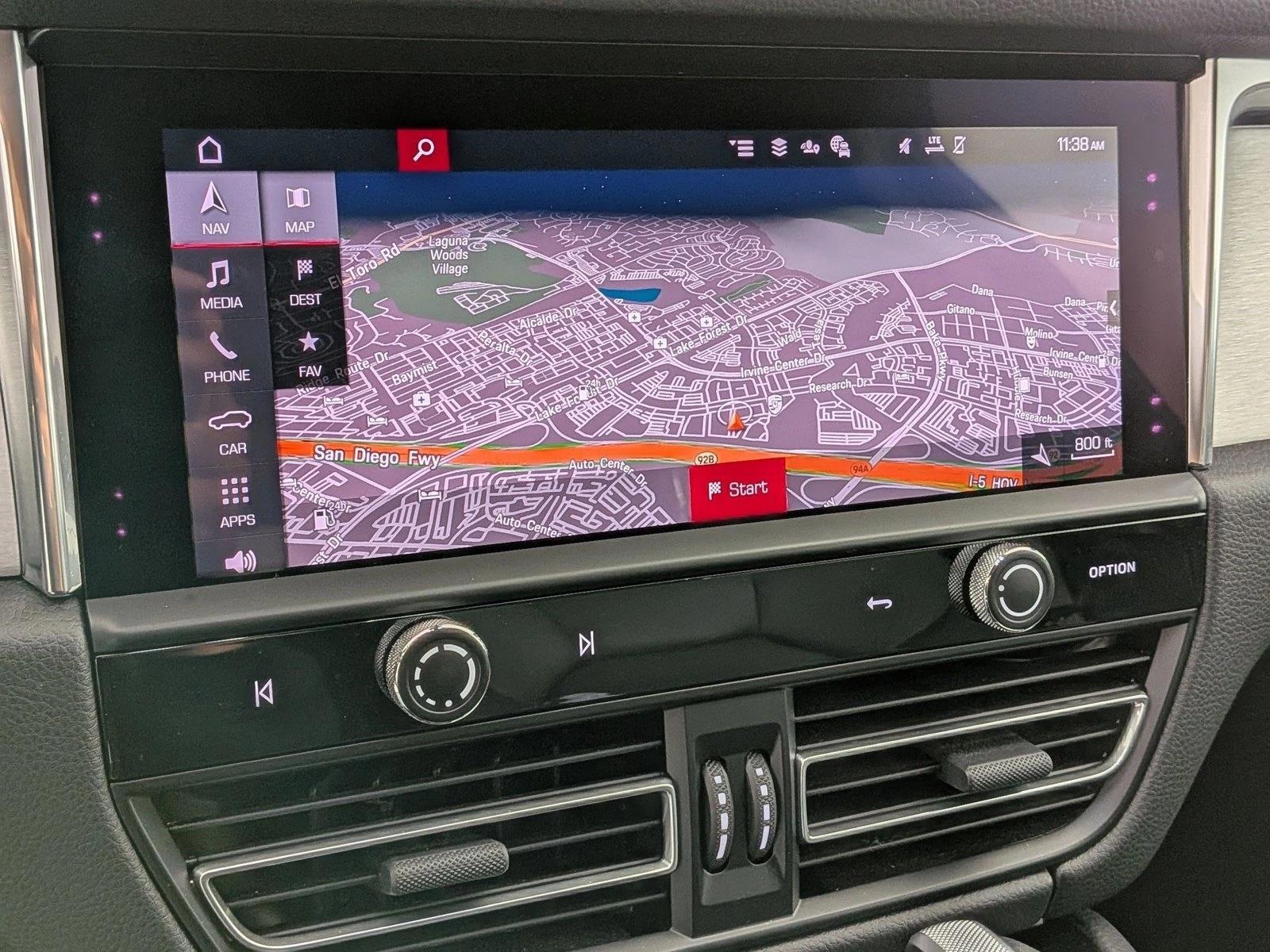 2025 Porsche Macan T - Photo 17