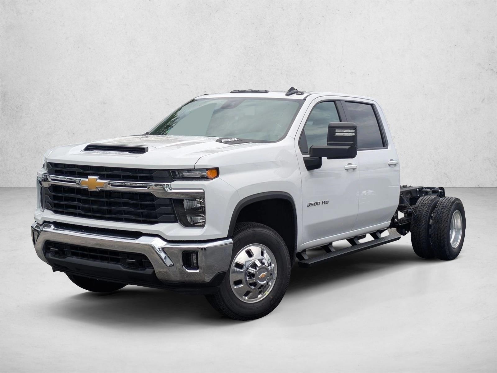 Thumbnail: 2025 Chevrolet Silverado 3500 - 1
