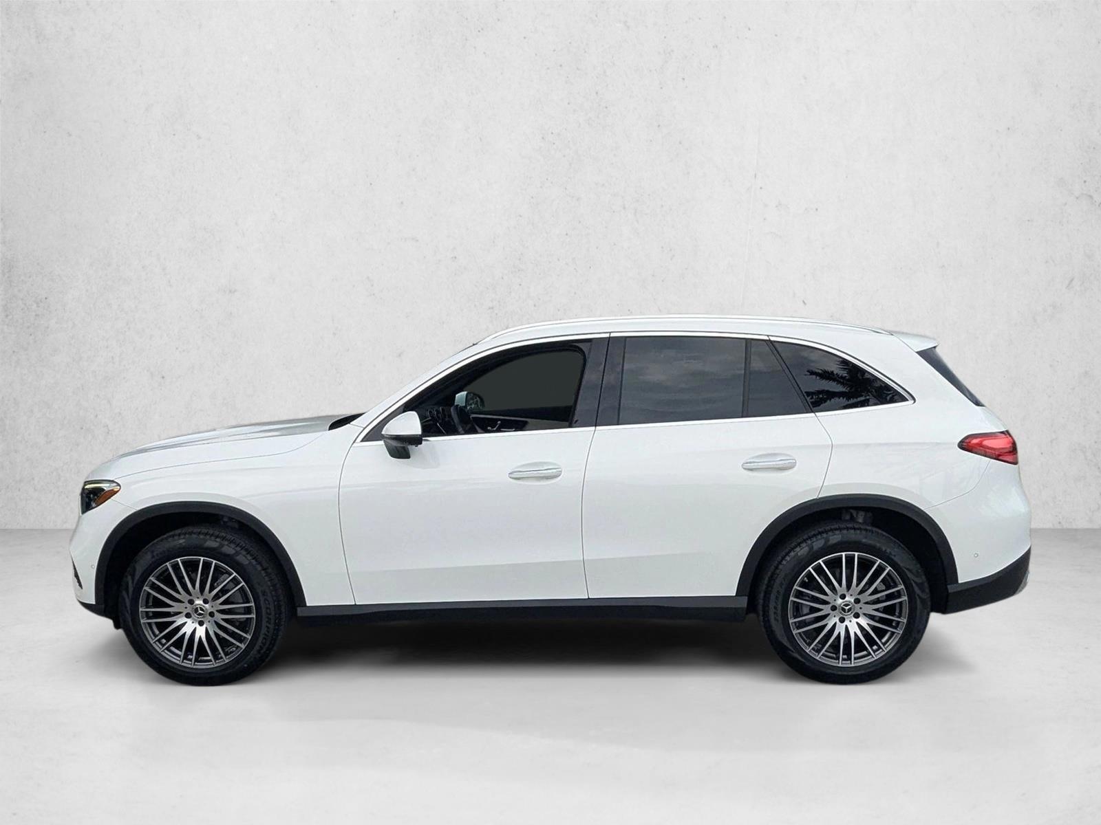 Thumbnail: 2023 Mercedes-Benz GLC - 2