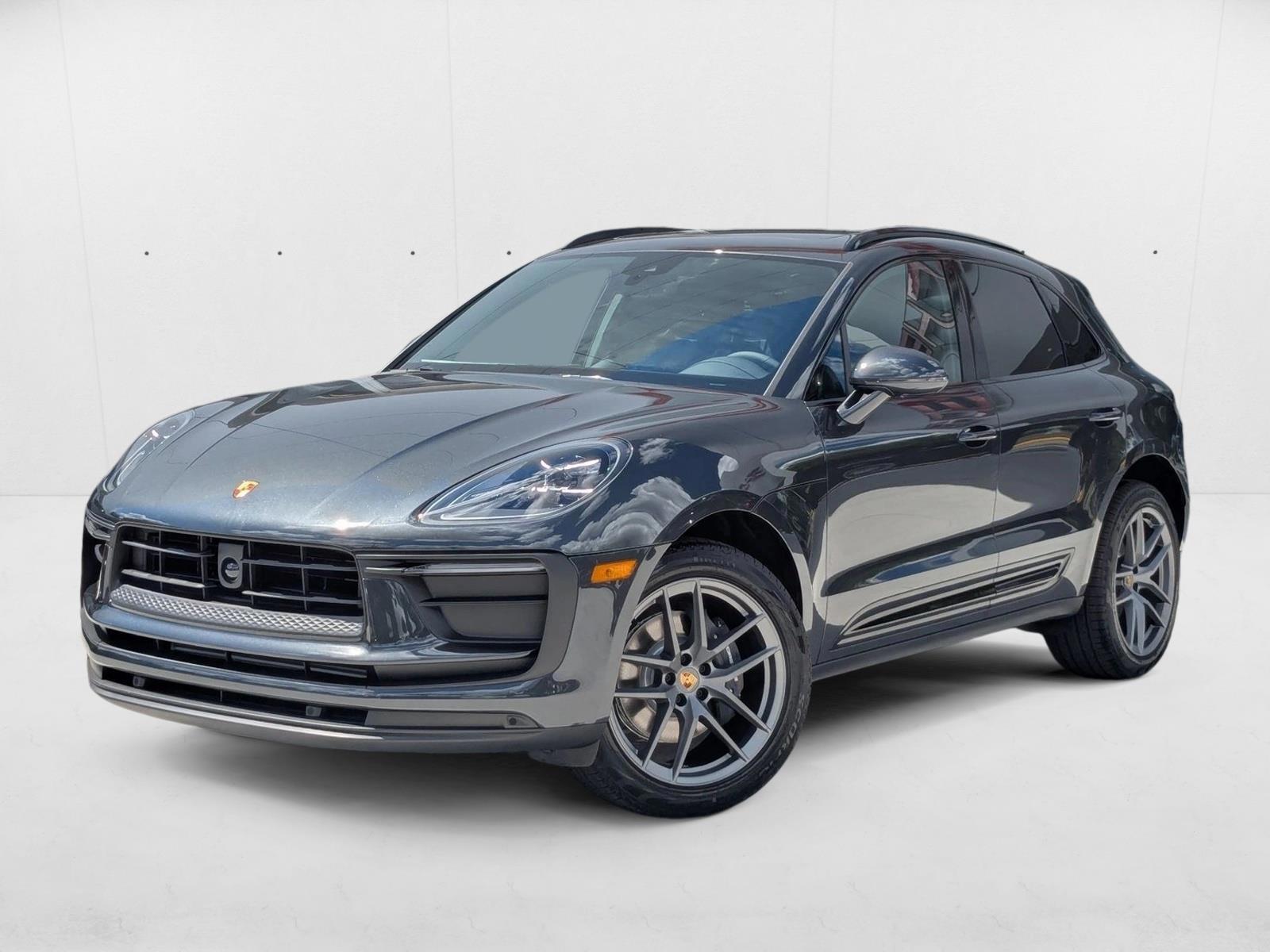 Thumbnail: 2026 Porsche Macan - 1