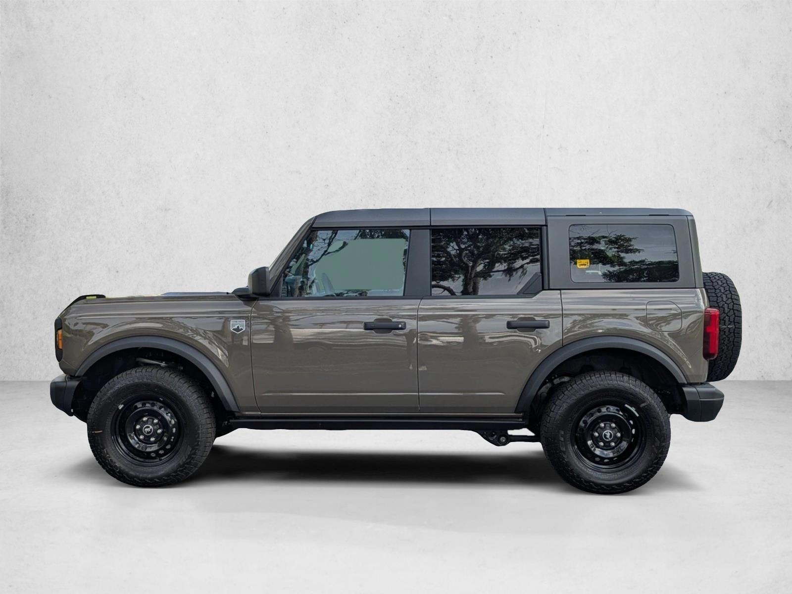Thumbnail: 2026 Ford Bronco - 2