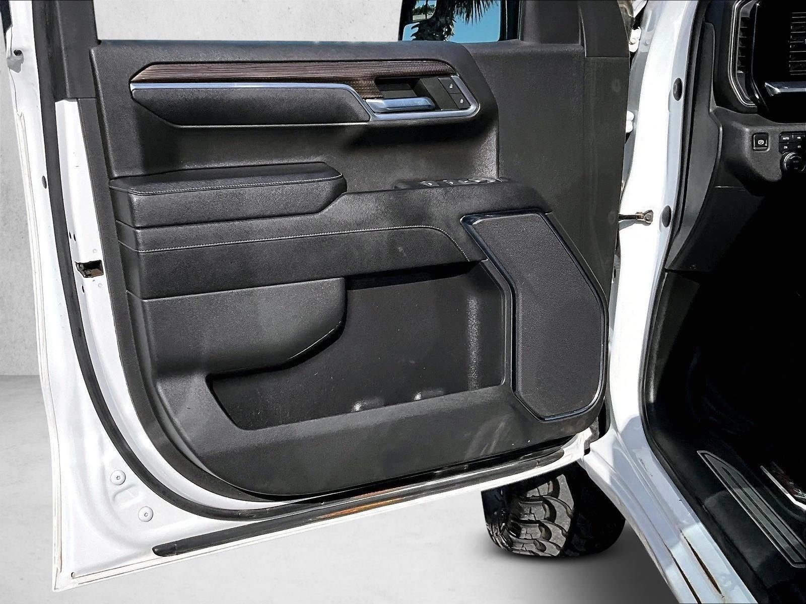 2023 Chevrolet Silverado 1500 LT Trail Boss - Photo 17