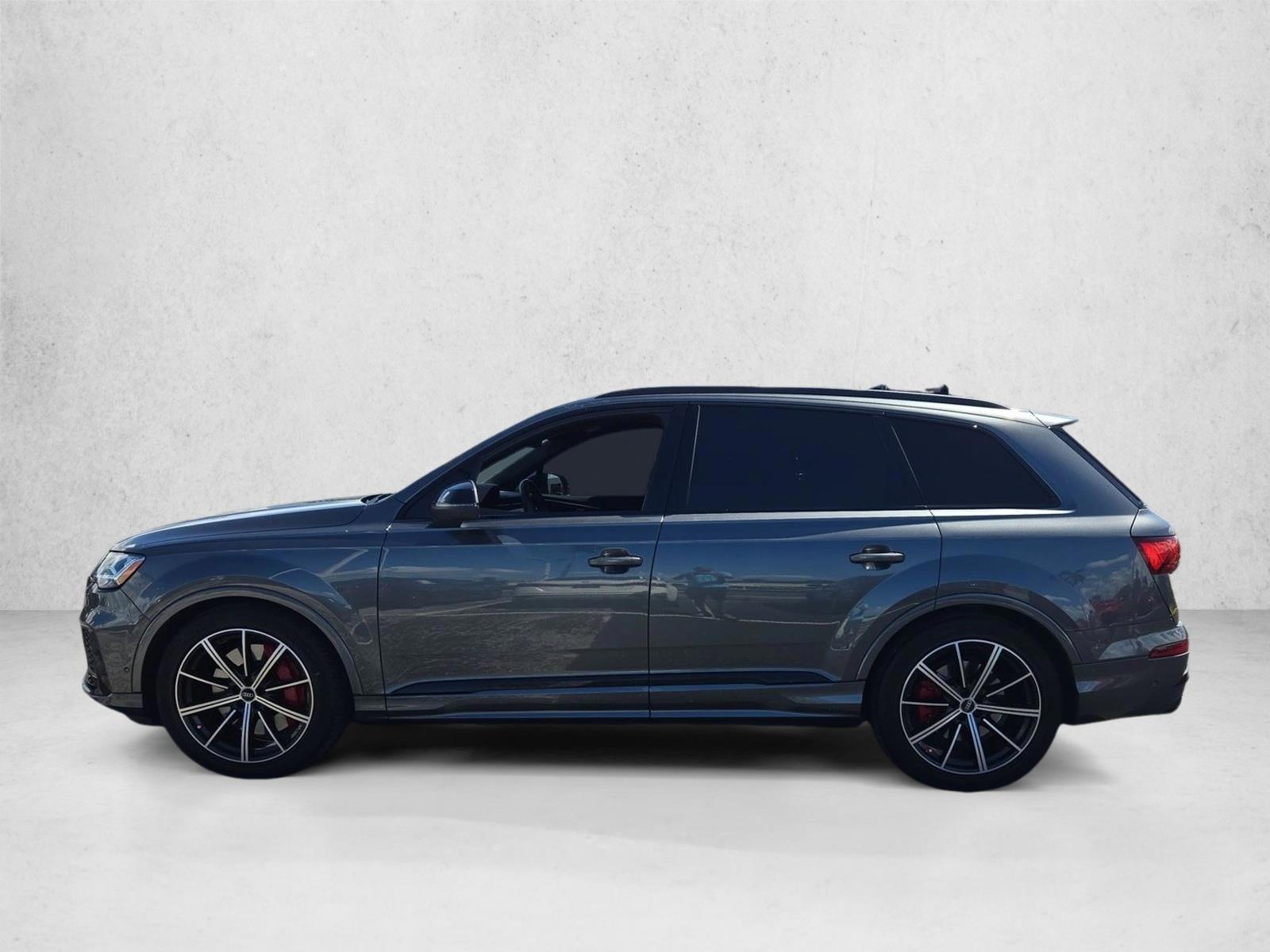 Thumbnail: 2022 Audi SQ7 - 2
