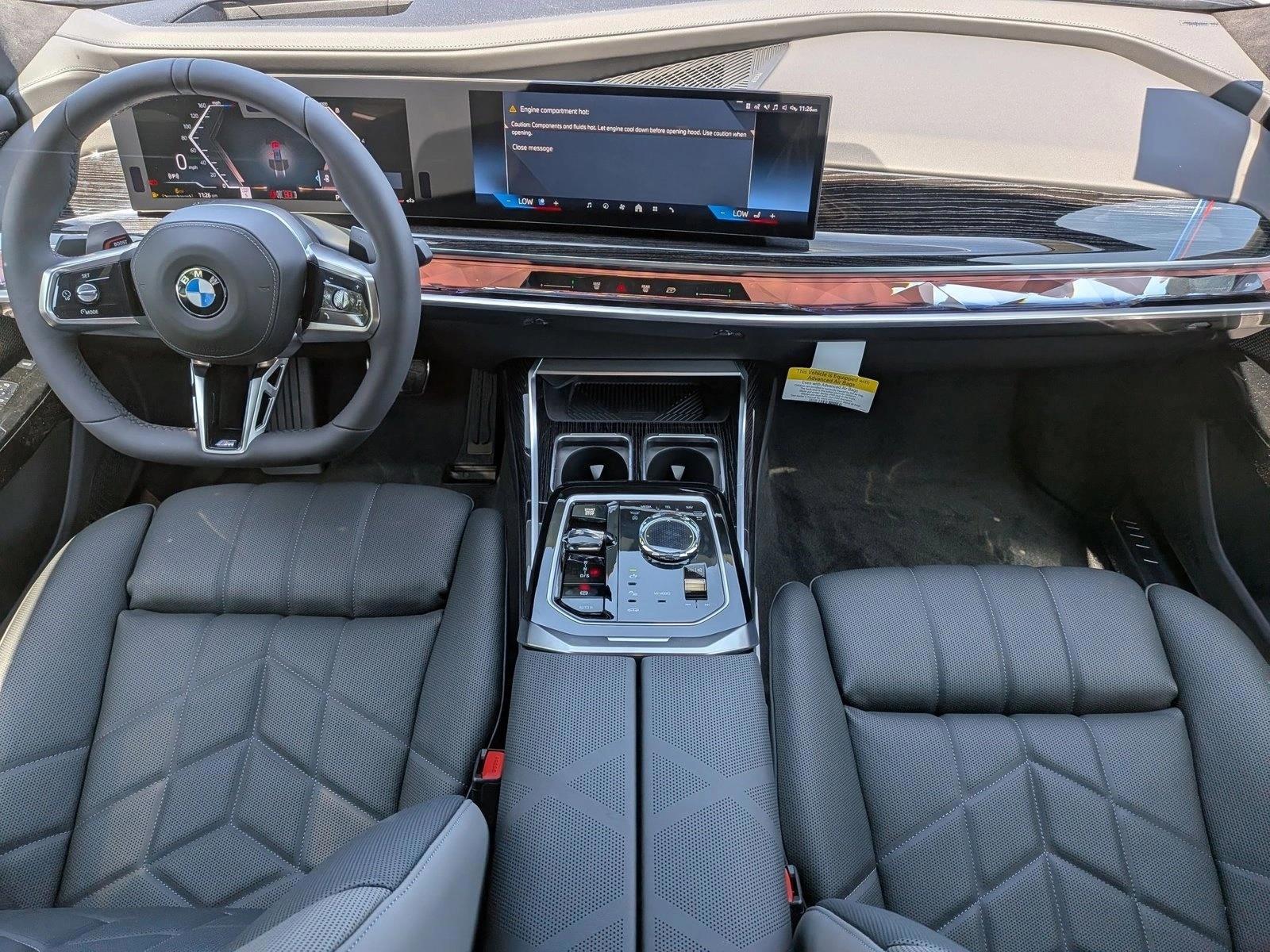 Thumbnail: 2026 BMW 7 Series - 4