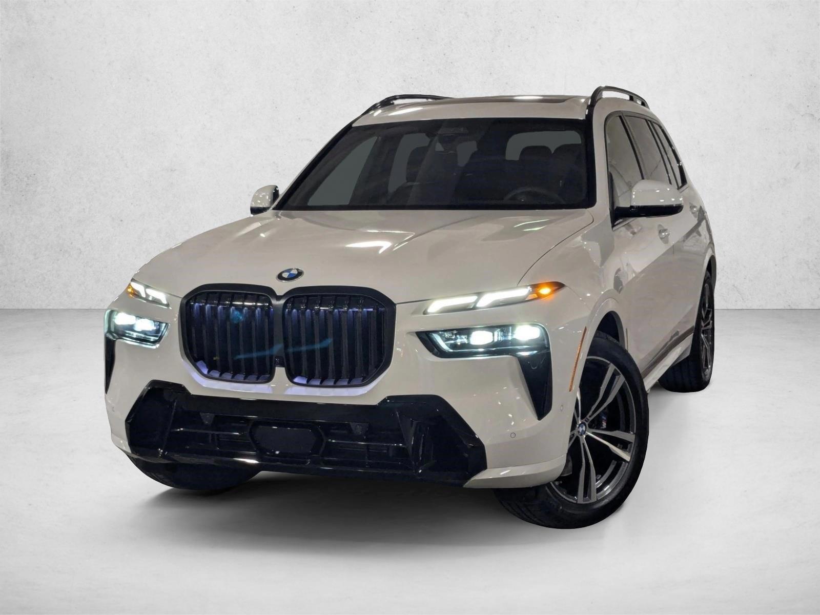 Thumbnail: 2026 BMW X7 - 1