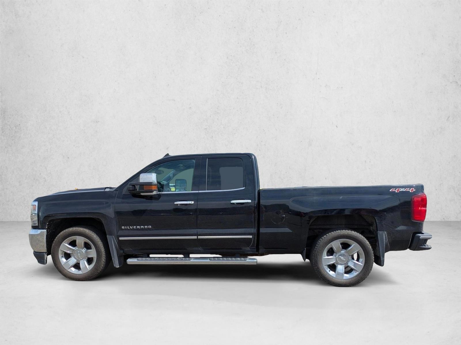 Thumbnail: 2016 Chevrolet Silverado 1500 - 2