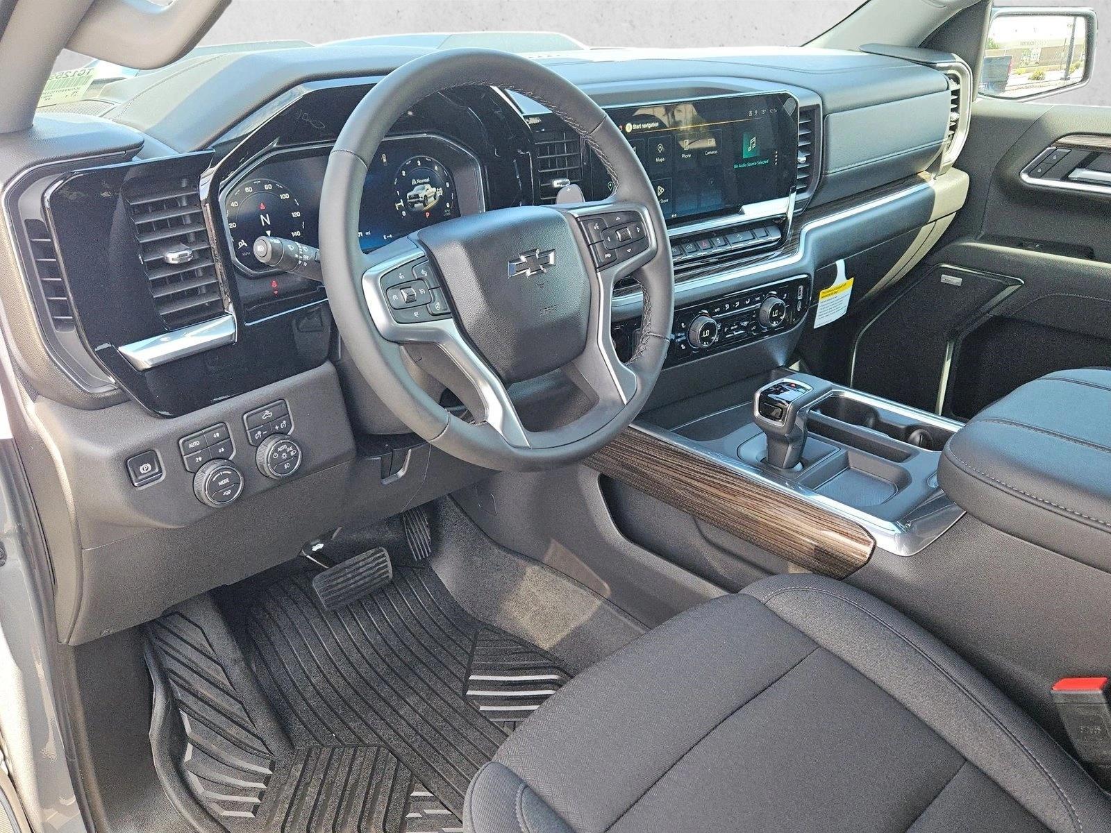 Thumbnail: 2026 Chevrolet Silverado 1500 - 3