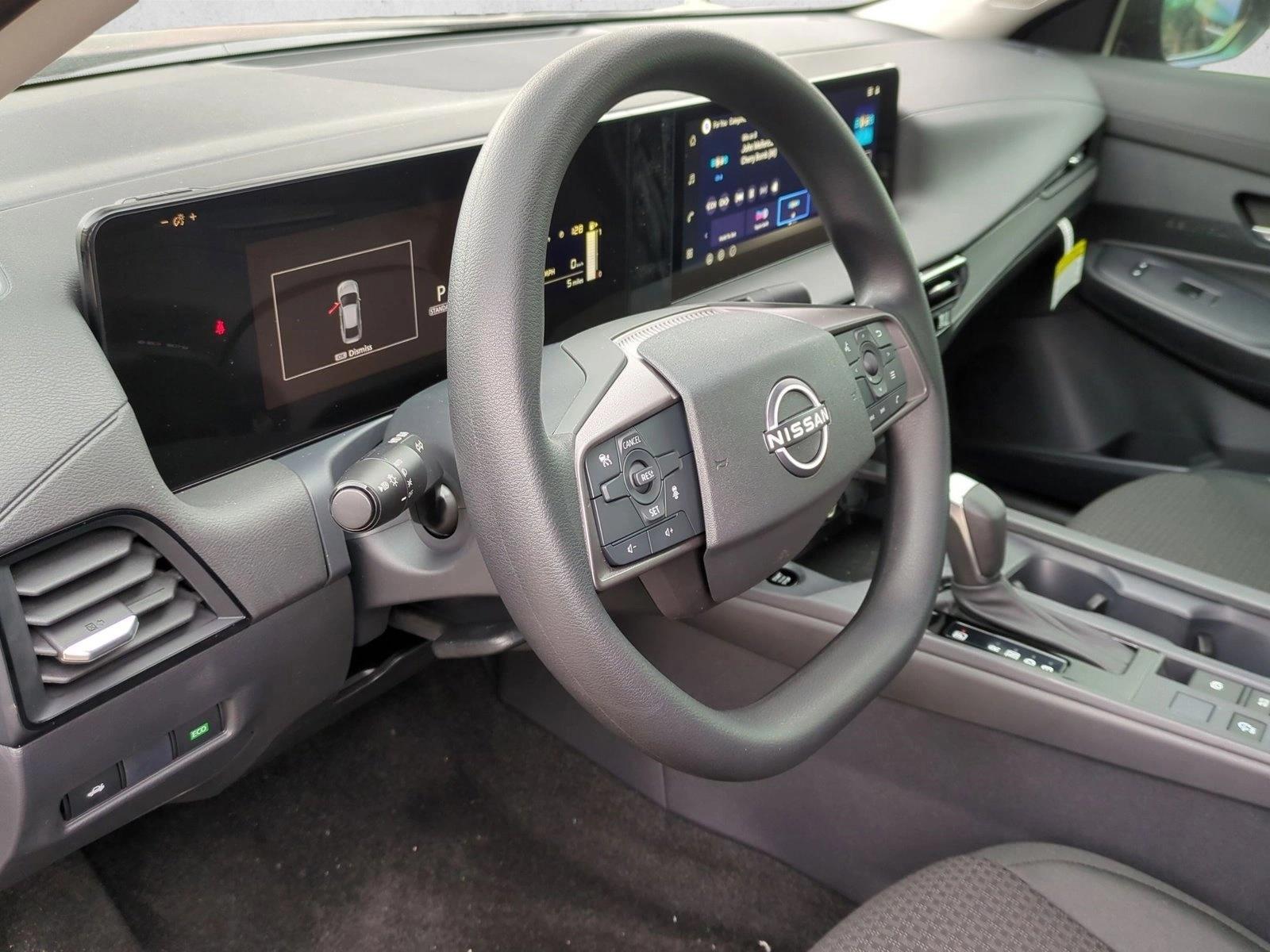 Thumbnail: 2026 Nissan Sentra - 3