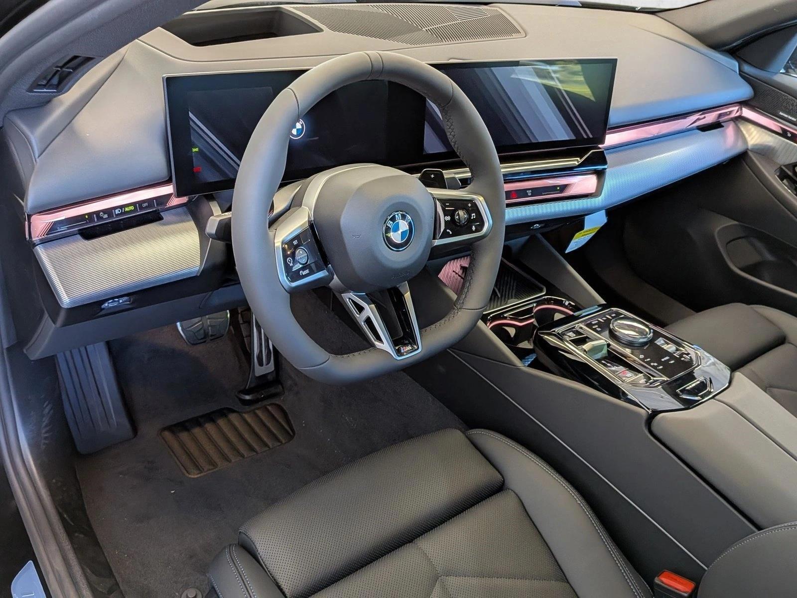 Thumbnail: 2027 BMW 5 Series - 3