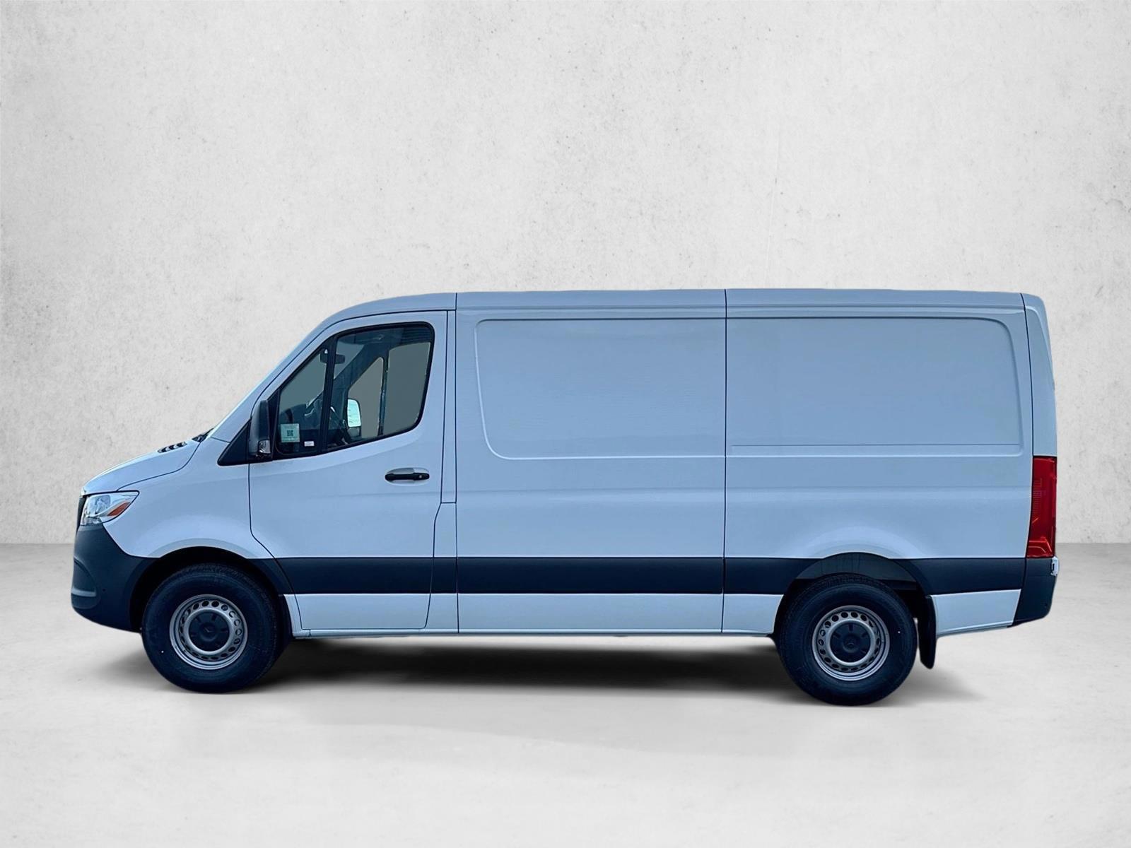 Thumbnail: 2026 Mercedes-Benz Sprinter - 2