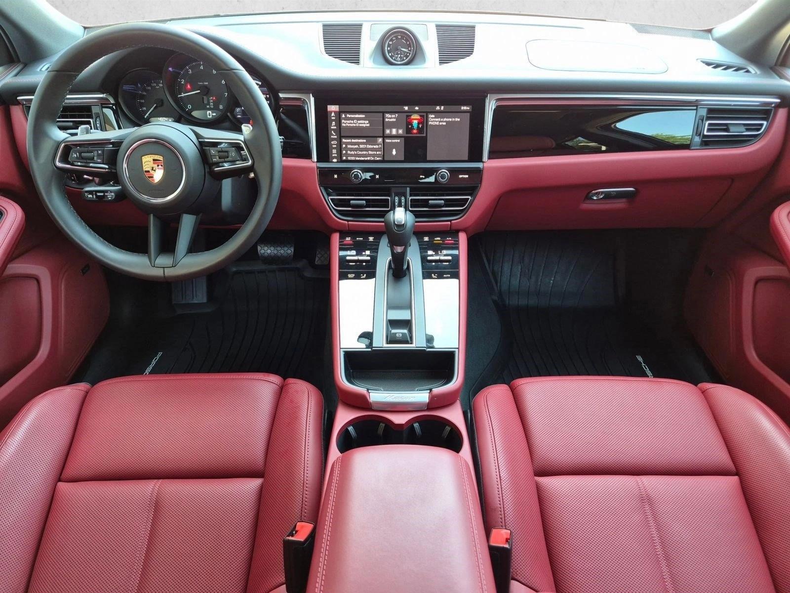 Thumbnail: 2026 Porsche Macan - 5