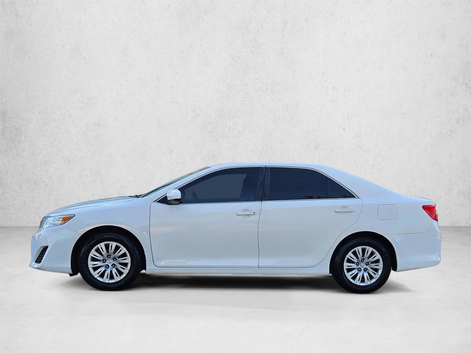 Thumbnail: 2014 Toyota Camry - 2