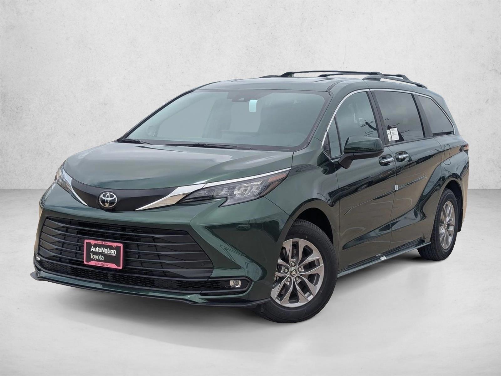 Thumbnail: 2026 Toyota Sienna - 1