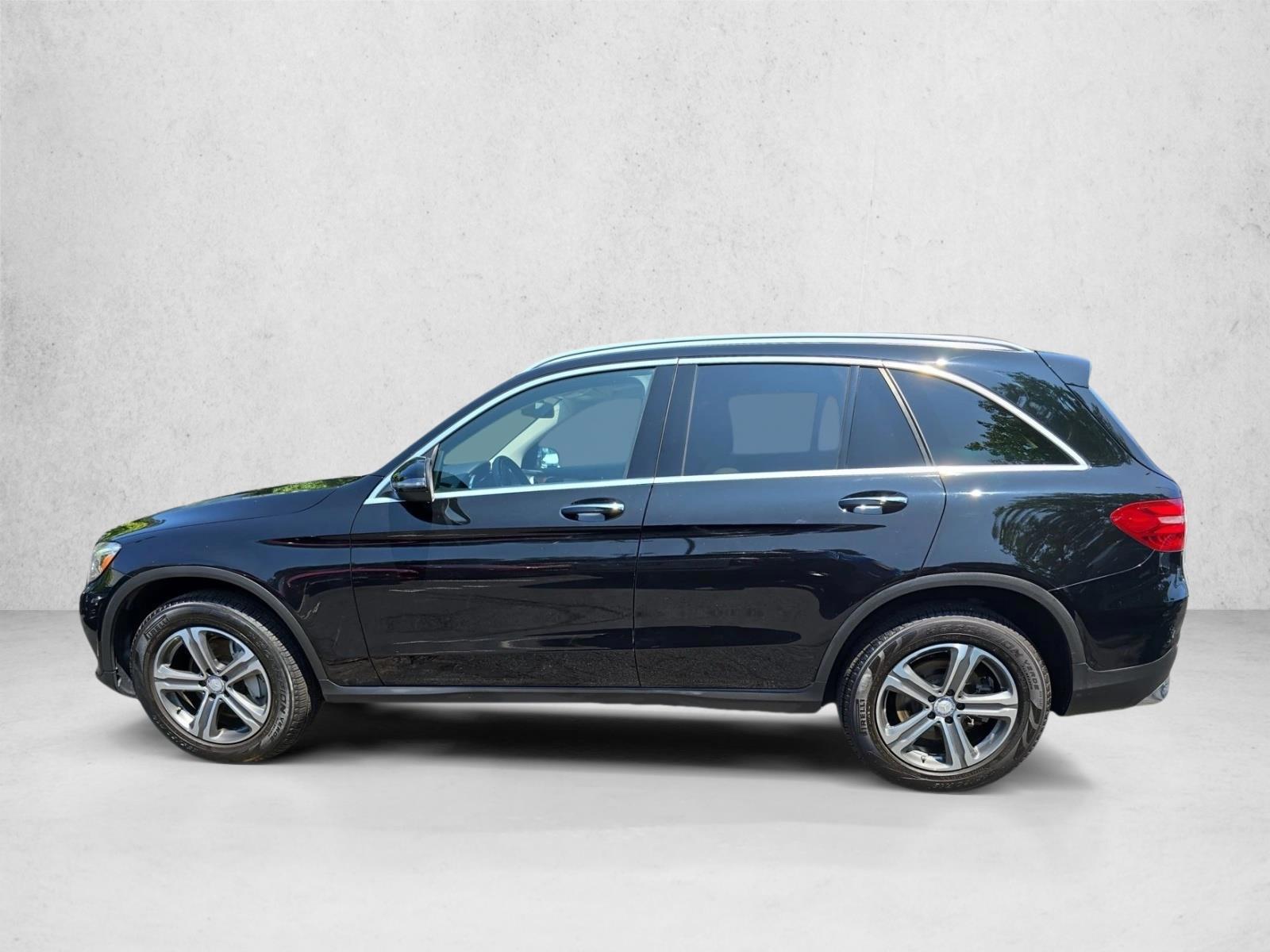Thumbnail: 2016 Mercedes-Benz GLC - 2