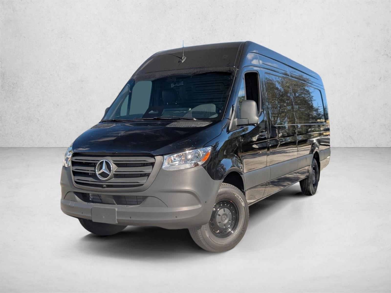 Thumbnail: 2026 Mercedes-Benz Sprinter - 1