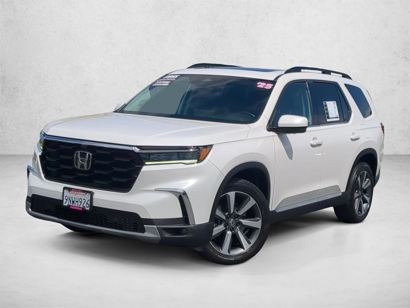 Thumbnail: 2025 Honda Pilot - 1