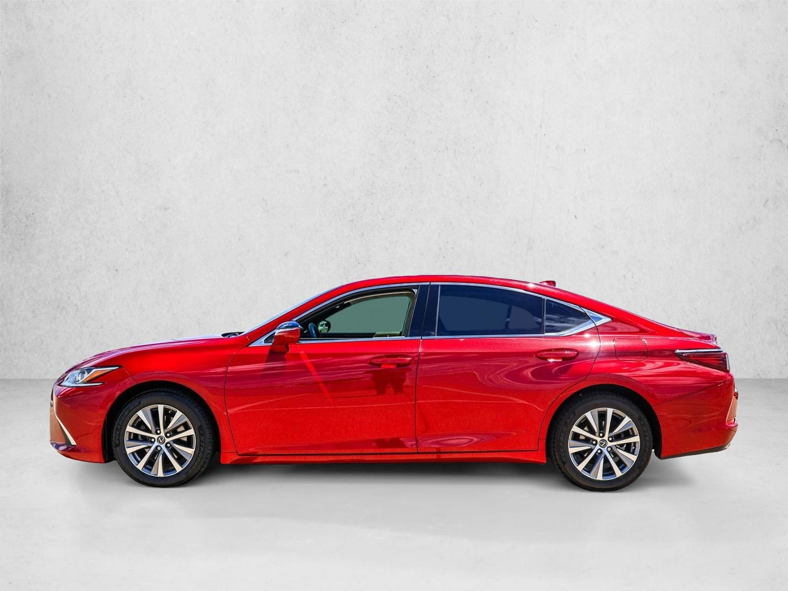 Thumbnail: 2021 Lexus ES - 2