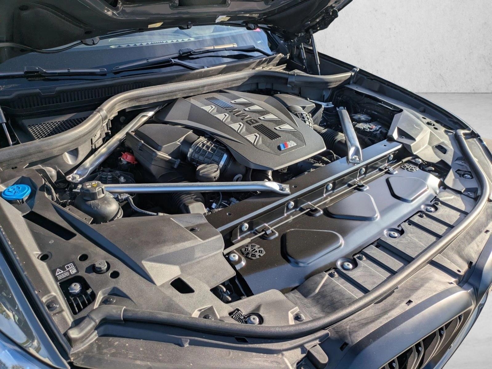 2026 BMW X5 M60i - Photo 17