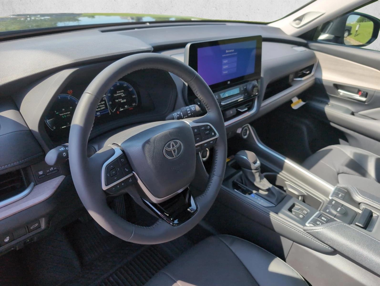Thumbnail: 2026 Toyota Grand Highlander - 3