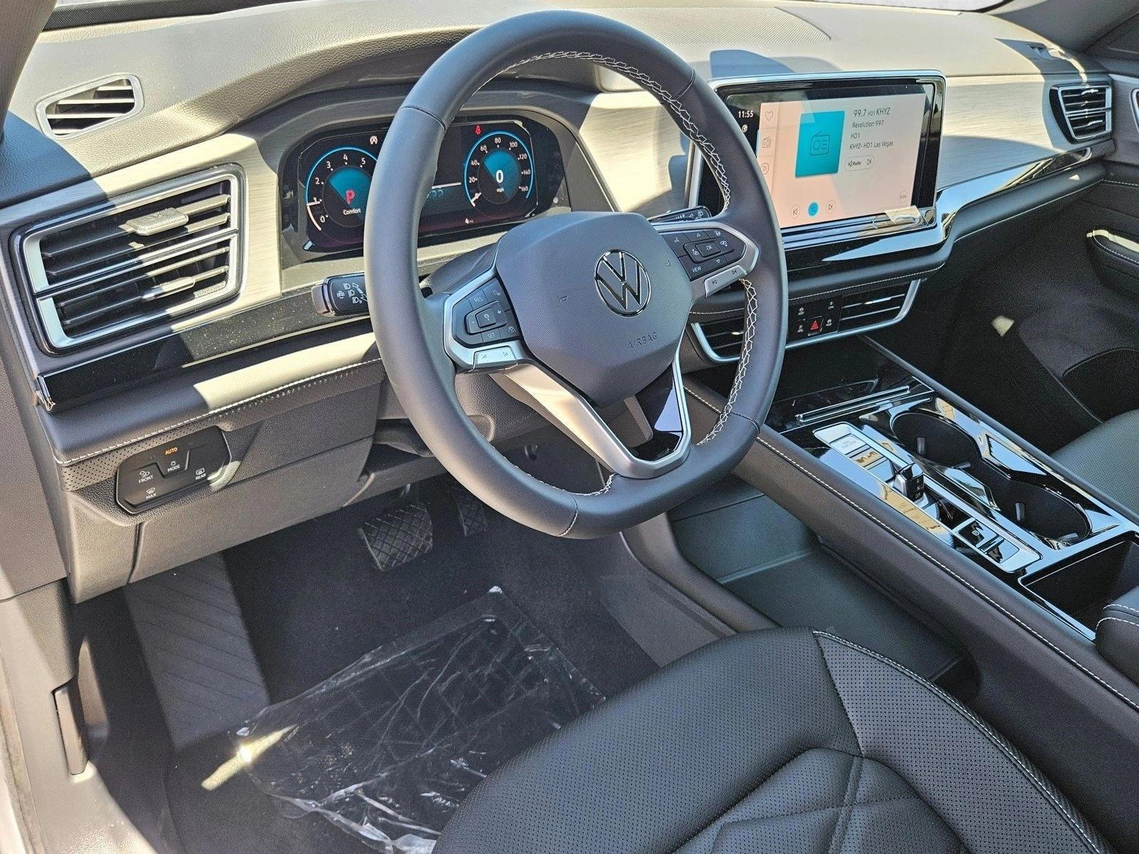 Thumbnail: 2026 Volkswagen Atlas - 3