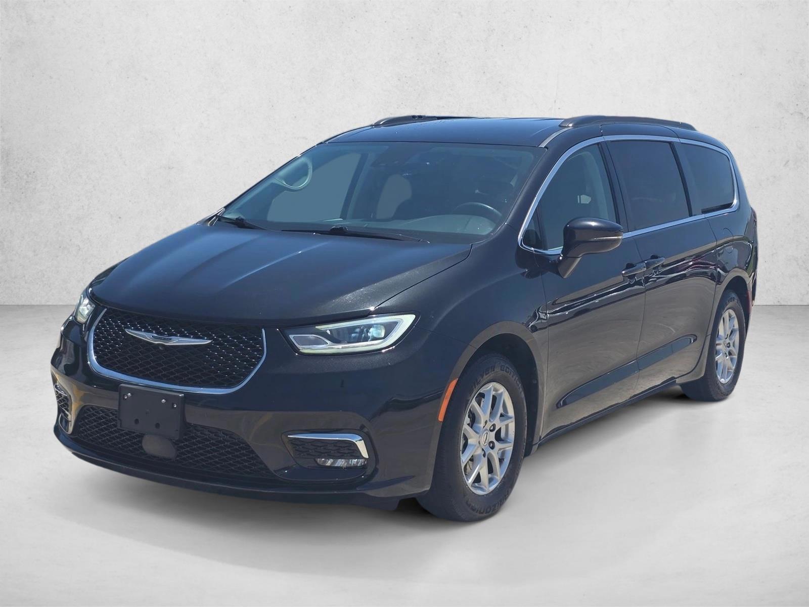 Thumbnail: 2022 Chrysler Pacifica - 1
