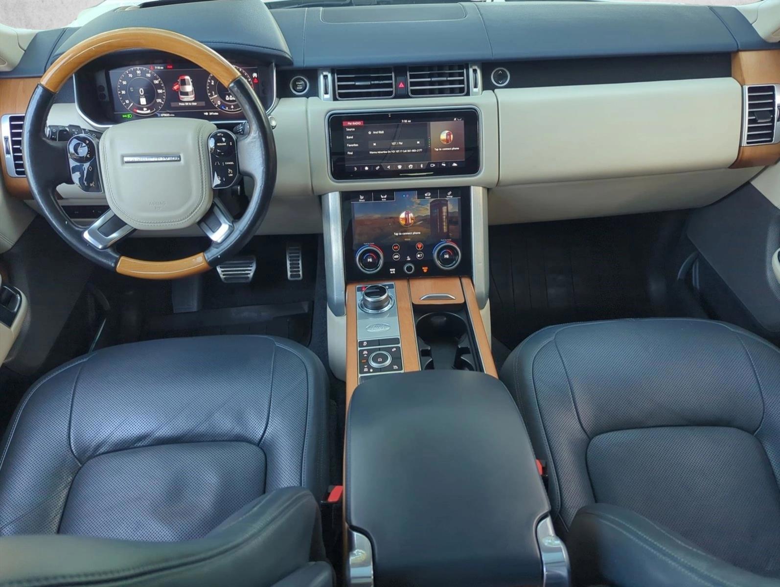 Thumbnail: 2021 Land Rover Range Rover - 3