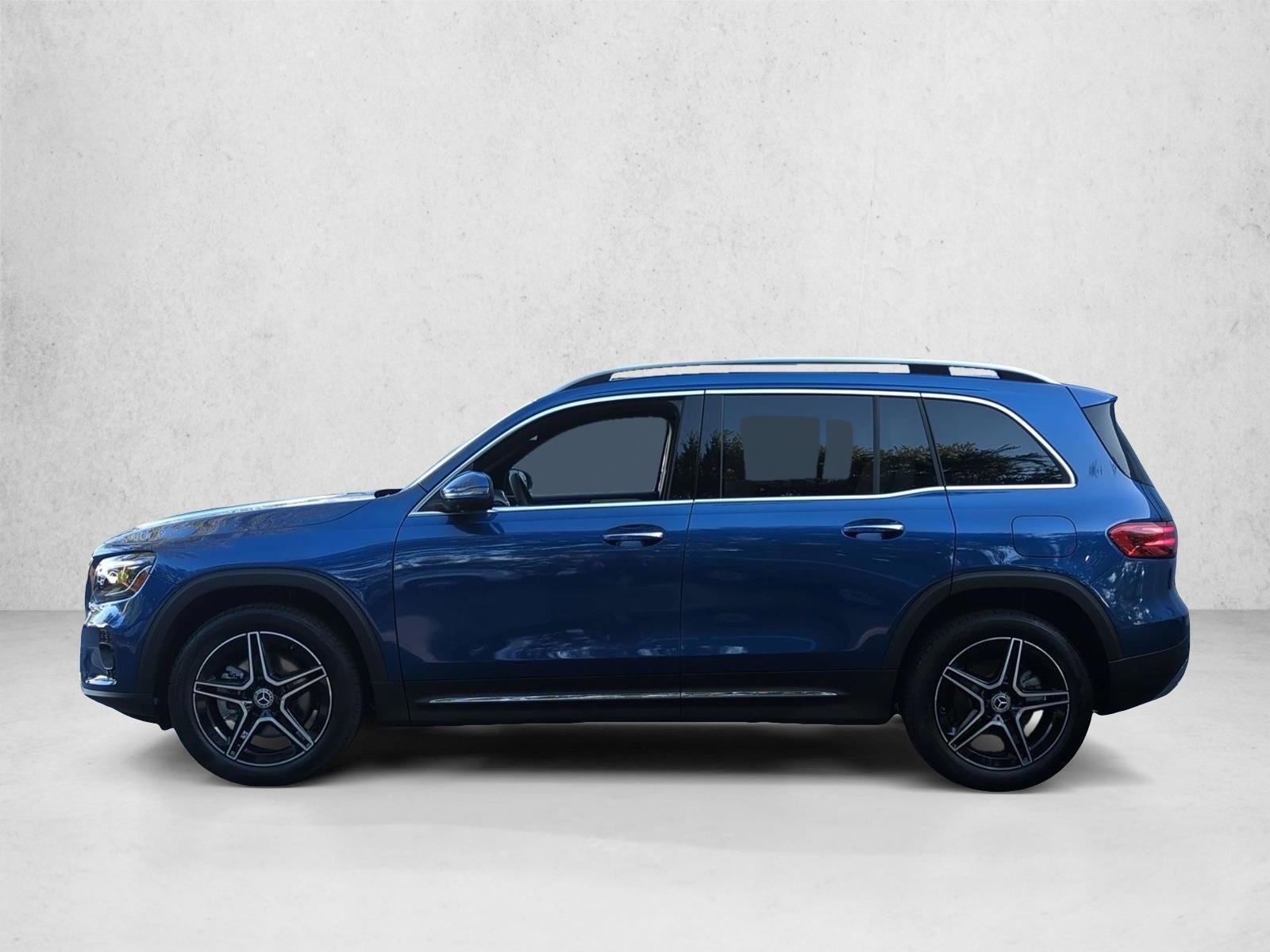 Thumbnail: 2026 Mercedes-Benz GLB - 2