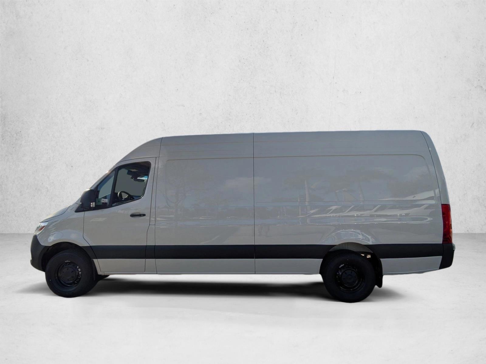Thumbnail: 2026 Mercedes-Benz Sprinter - 2
