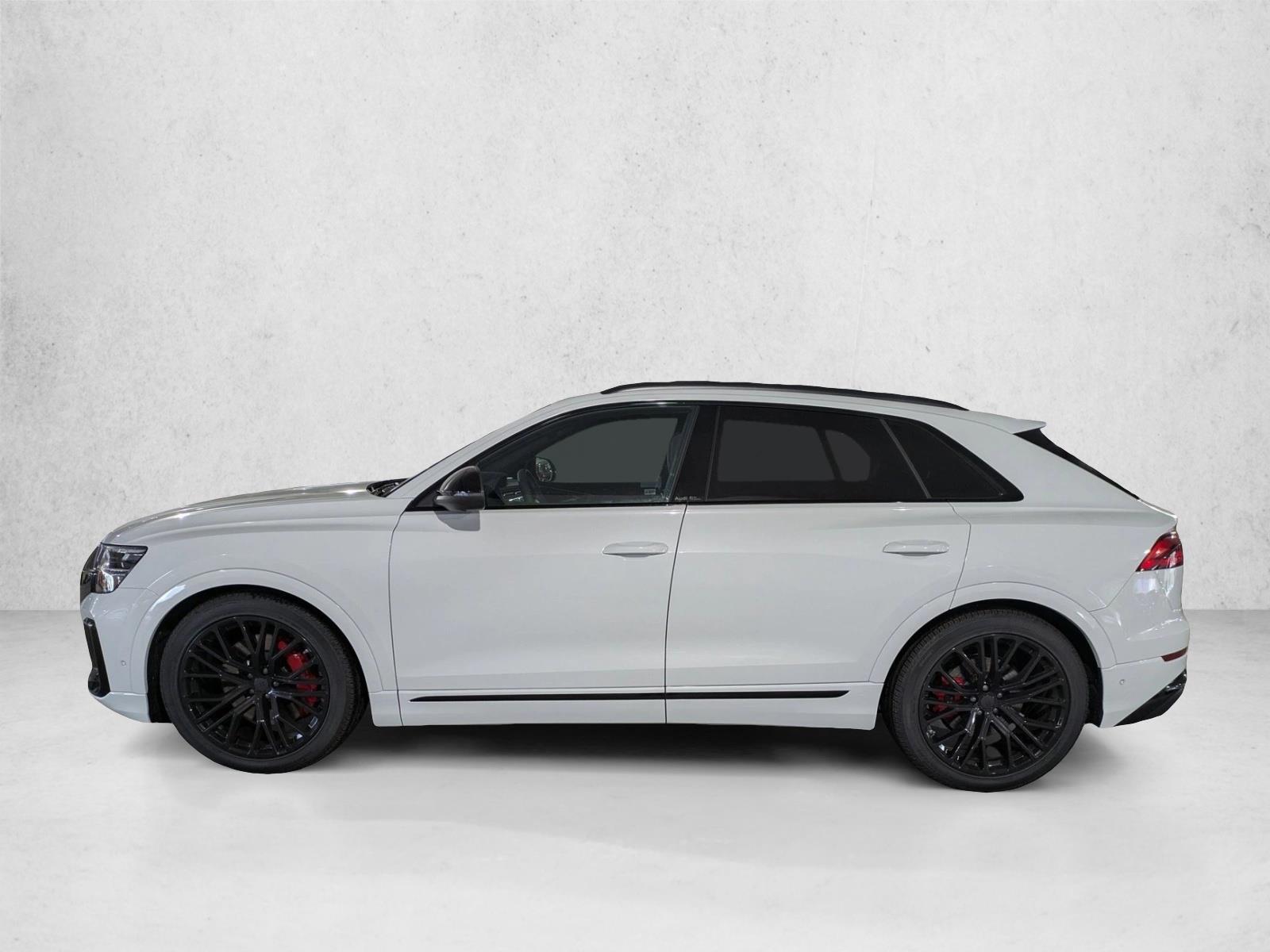 Thumbnail: 2026 Audi SQ8 - 2