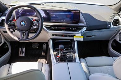 2026 BMW XM