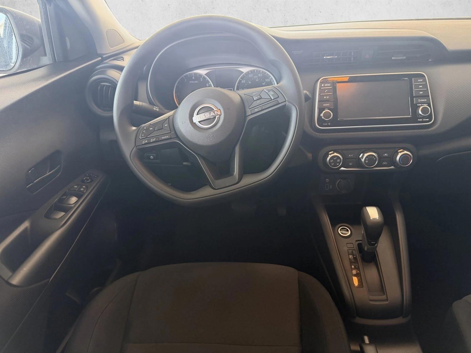 Thumbnail: 2024 Nissan Kicks - 3