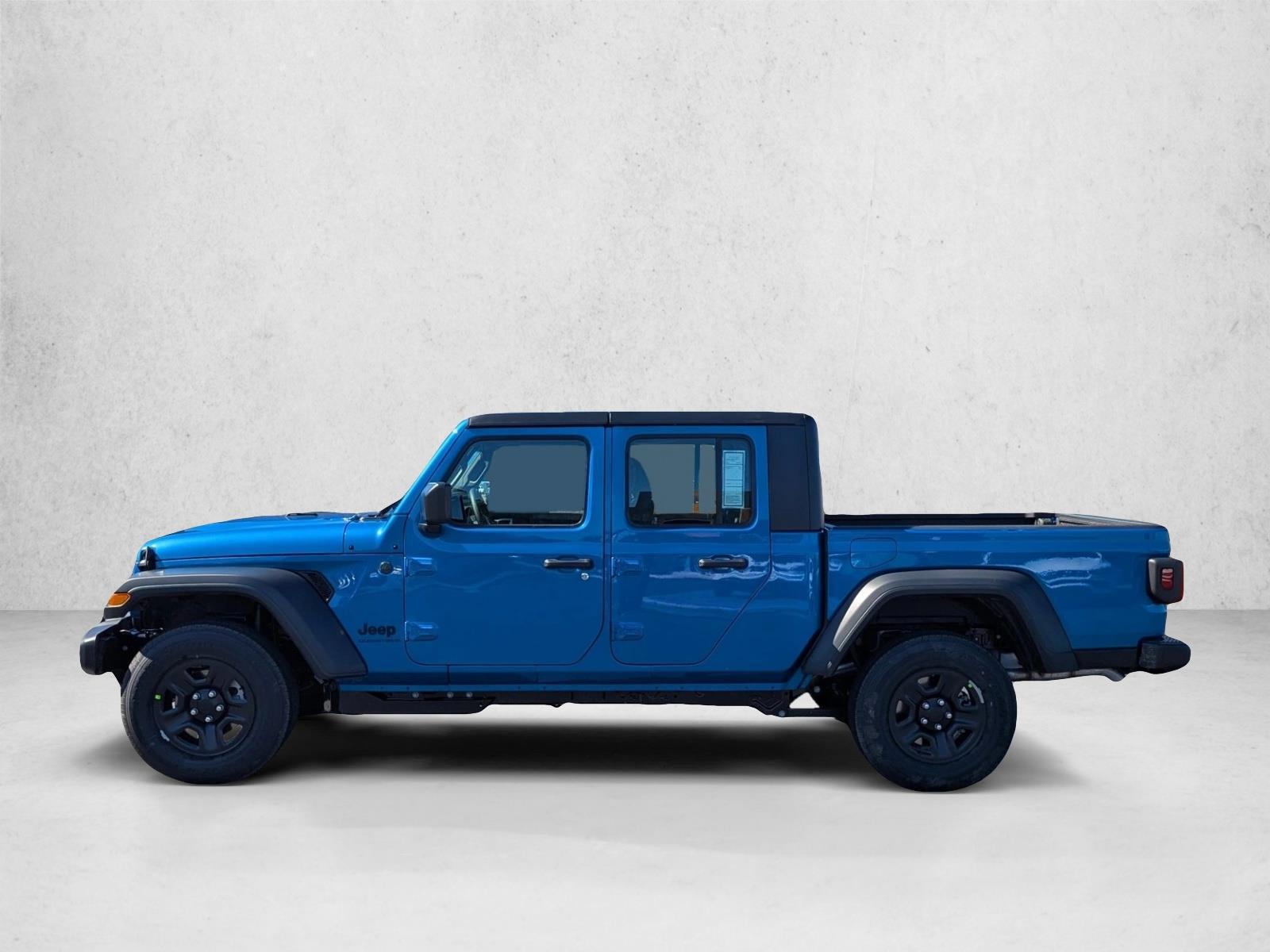 Thumbnail: 2026 Jeep Gladiator - 2