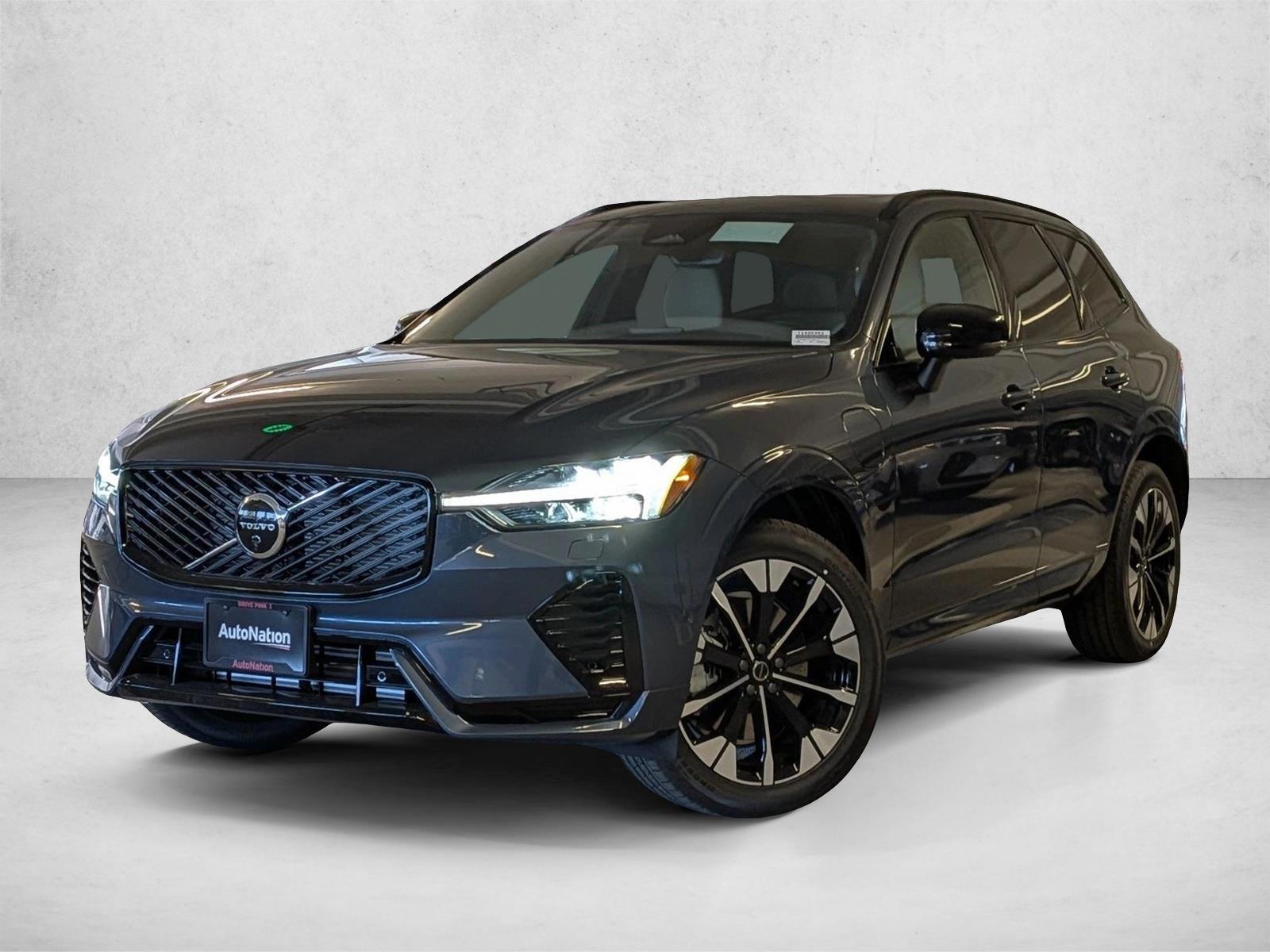 Thumbnail: 2026 Volvo XC60 - 1