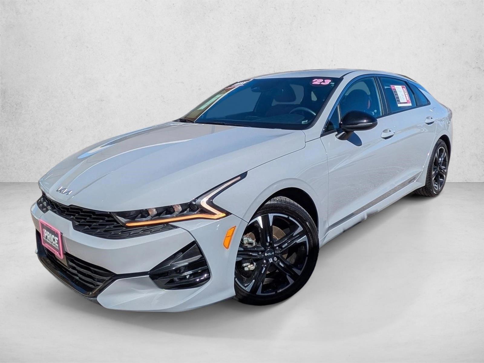 Thumbnail: 2023 Kia K5 - 1