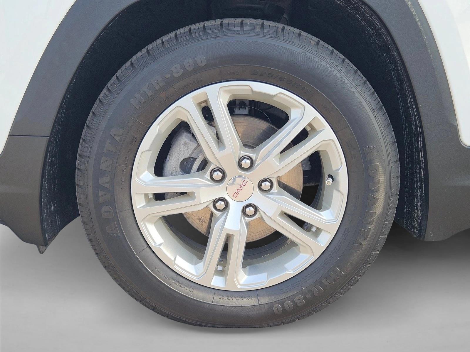 2022 GMC Terrain SLE - Photo 23