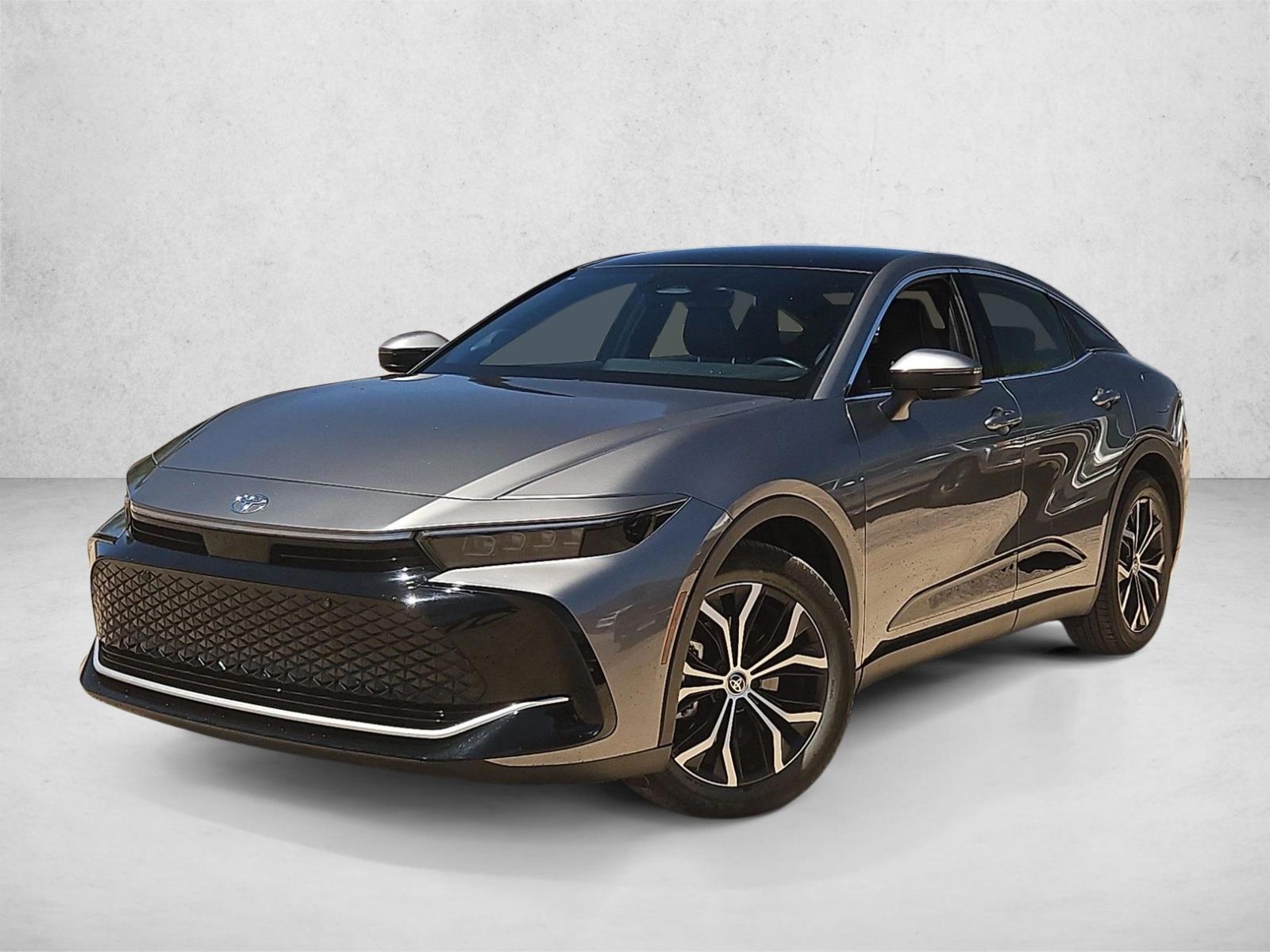 Thumbnail: 2023 Toyota Crown - 1