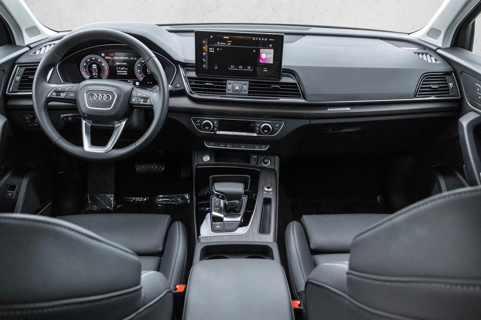 Thumbnail: 2025 Audi Q5 - 4