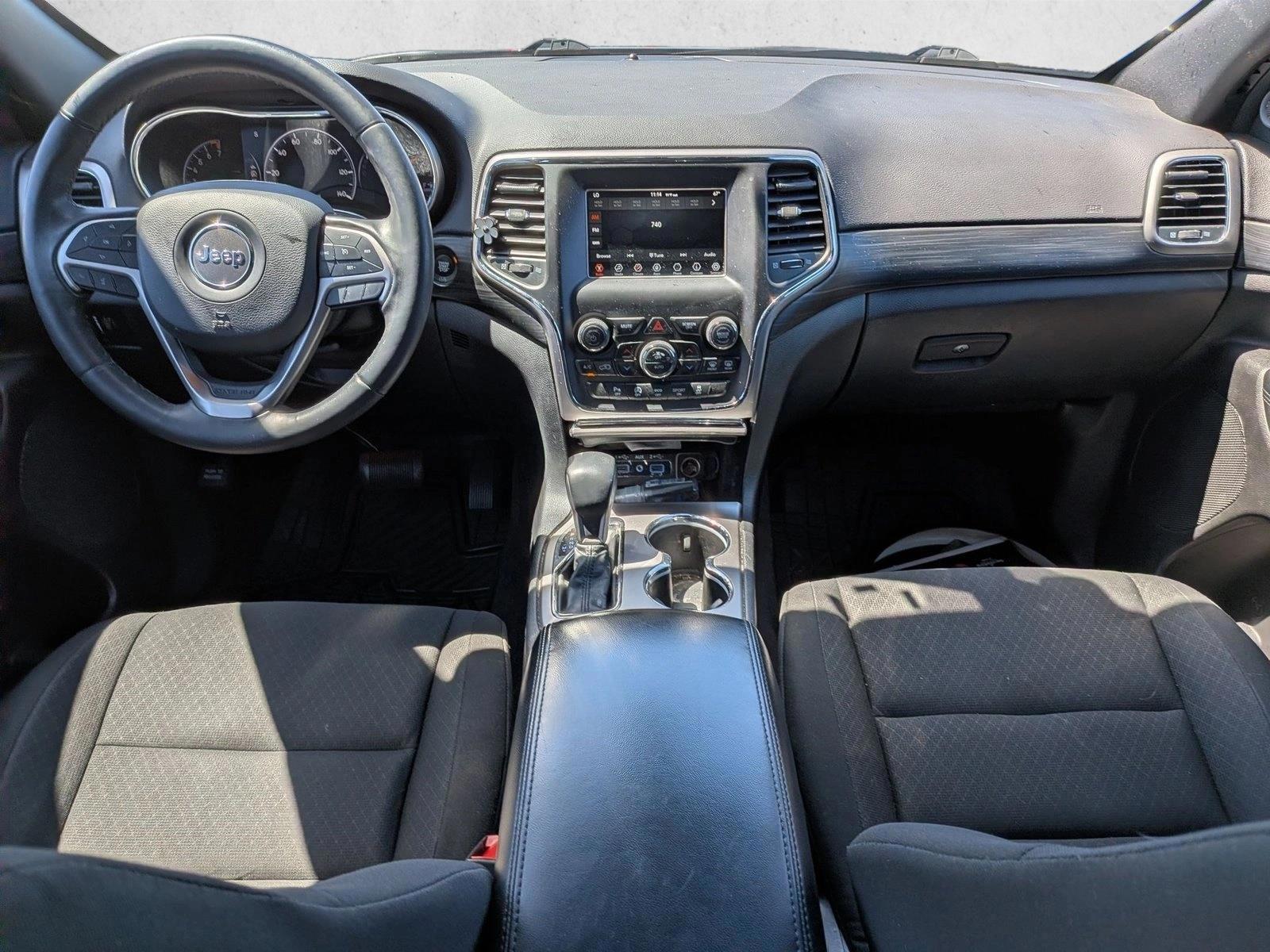 Thumbnail: 2019 Jeep Grand Cherokee - 4