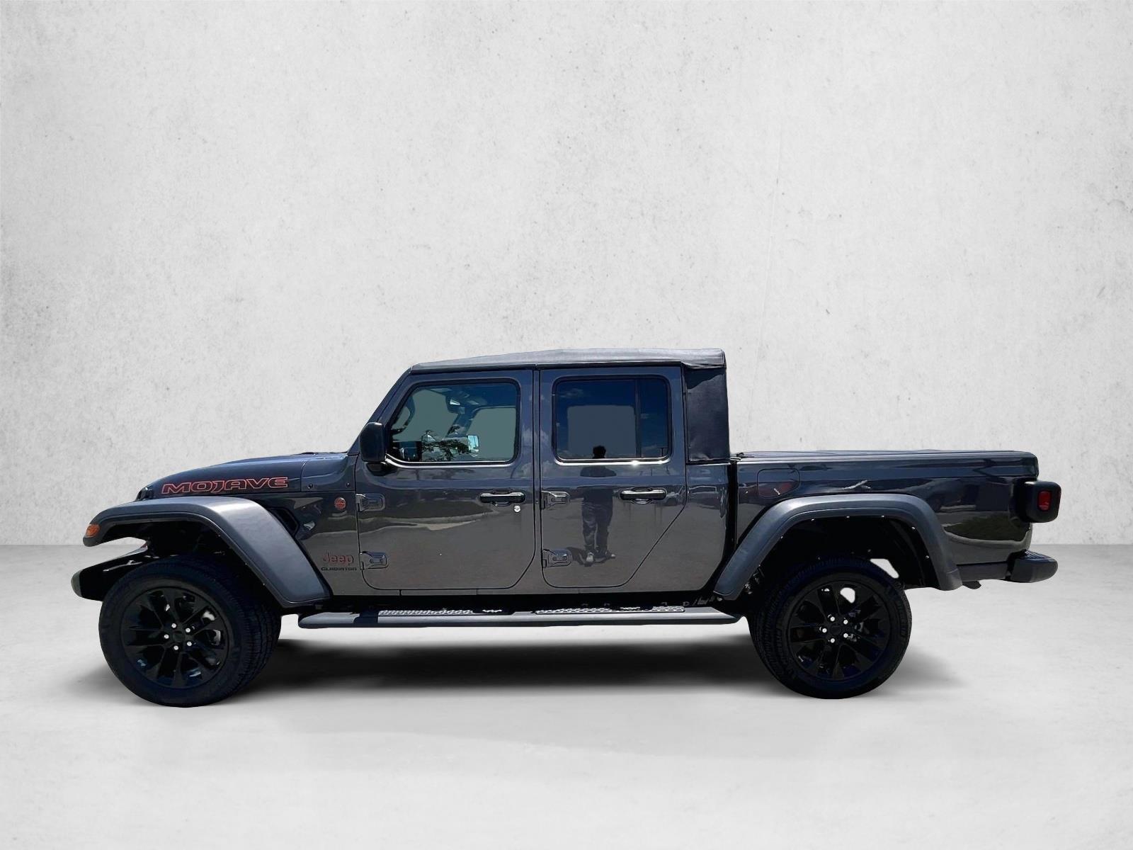 Thumbnail: 2022 Jeep Gladiator - 2