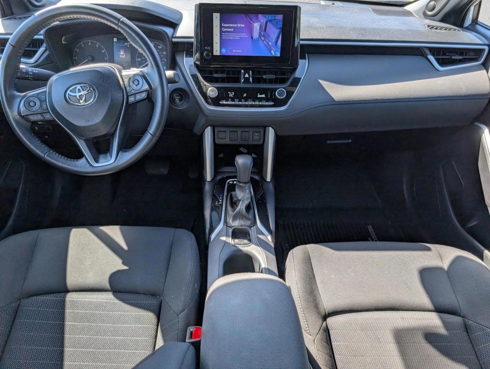 Thumbnail: 2025 Toyota Corolla Cross - 2