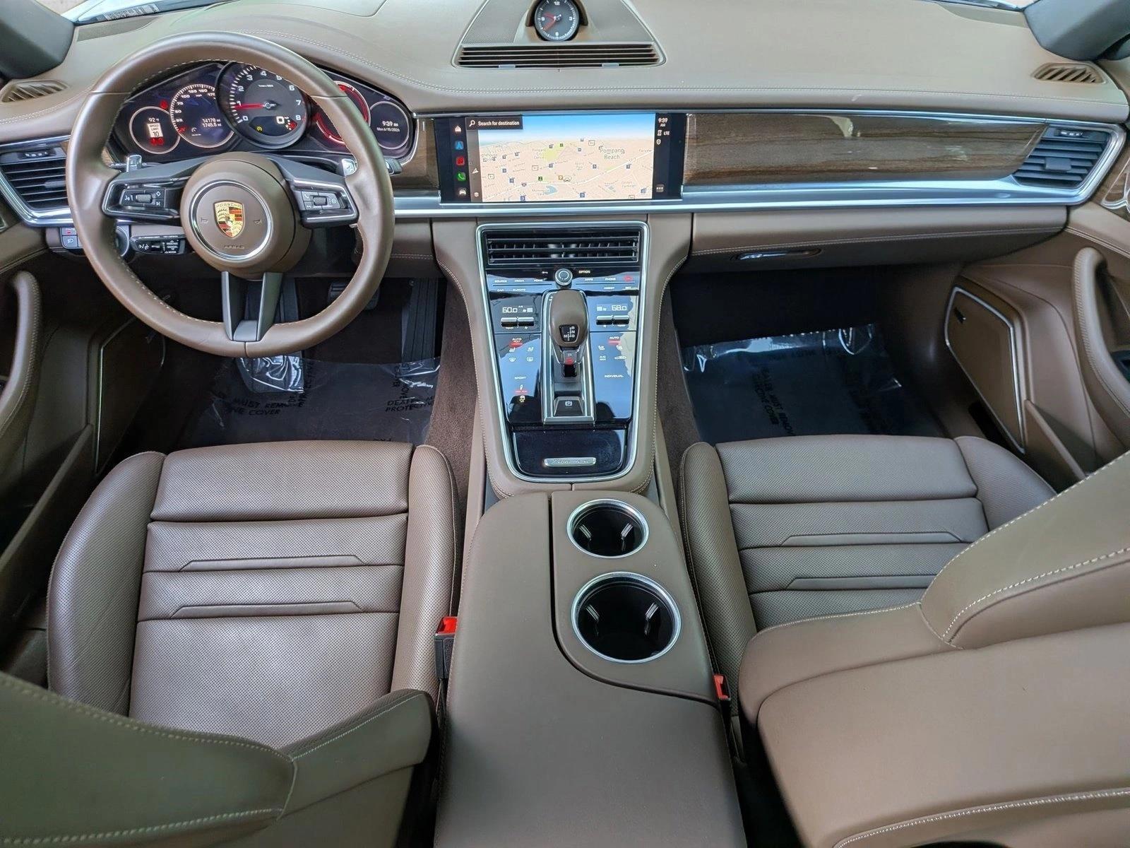 Thumbnail: 2023 Porsche Panamera - 4