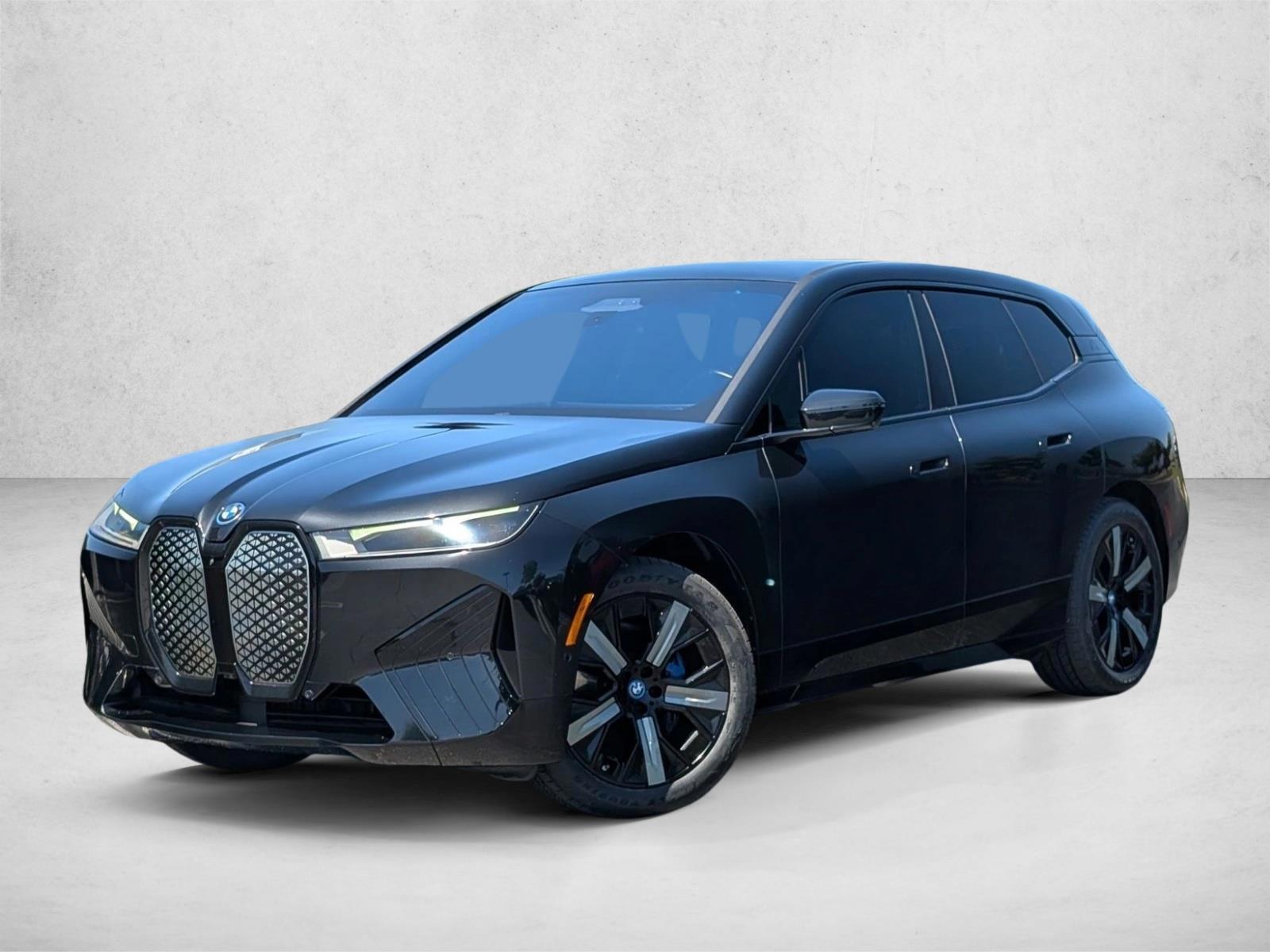 Thumbnail: 2024 BMW iX - 1