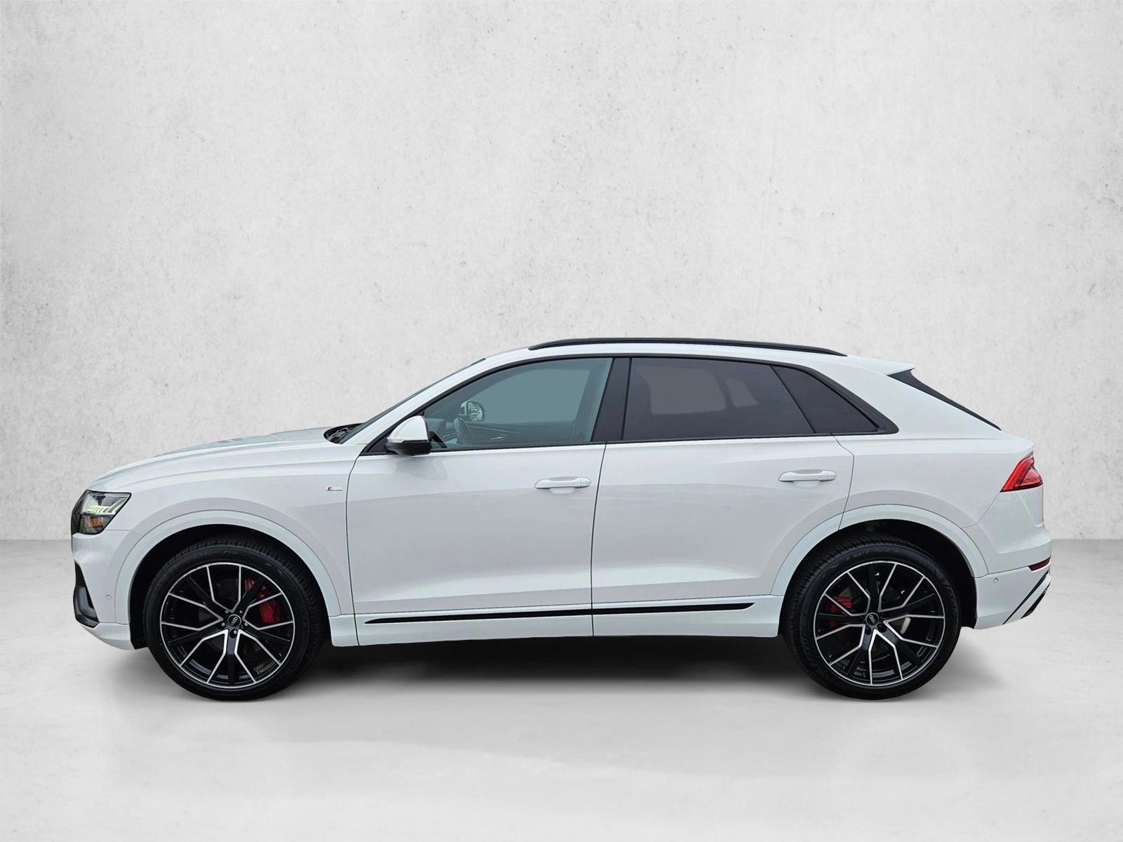 Thumbnail: 2021 Audi Q8 - 2