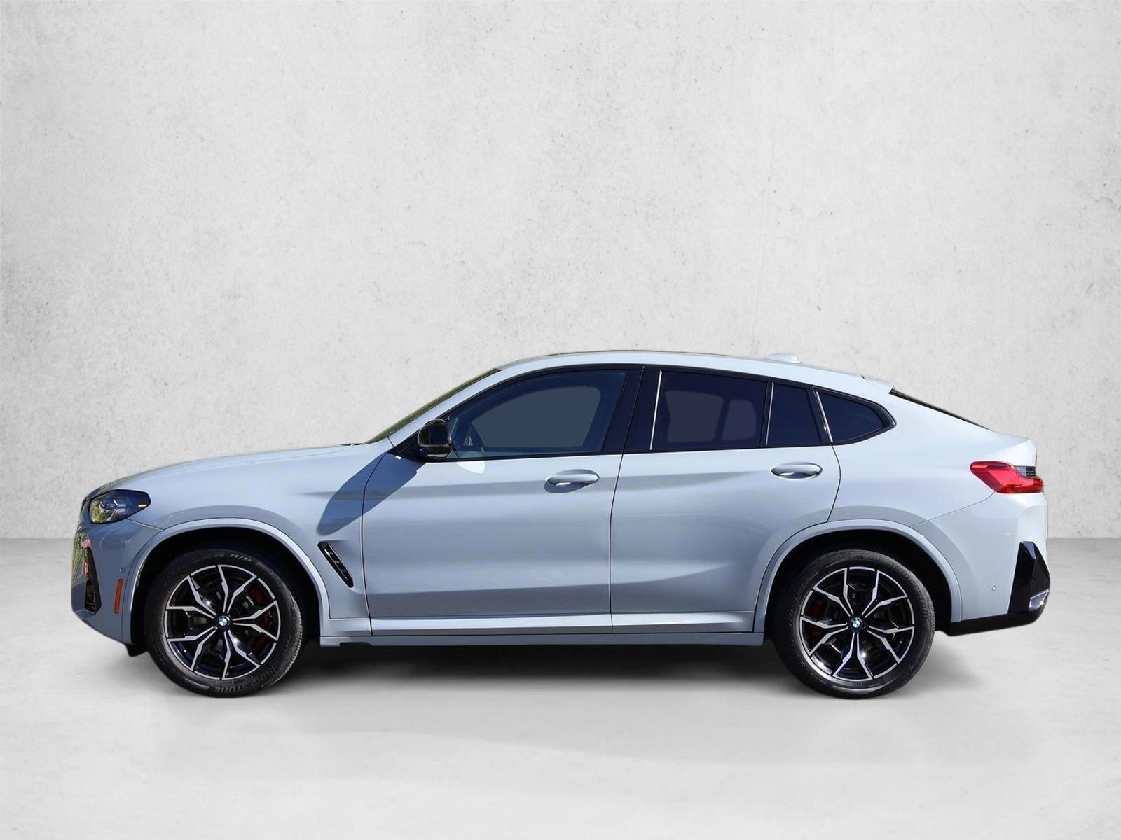 Thumbnail: 2023 BMW X4 - 2